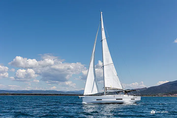 Dufour 530 - 