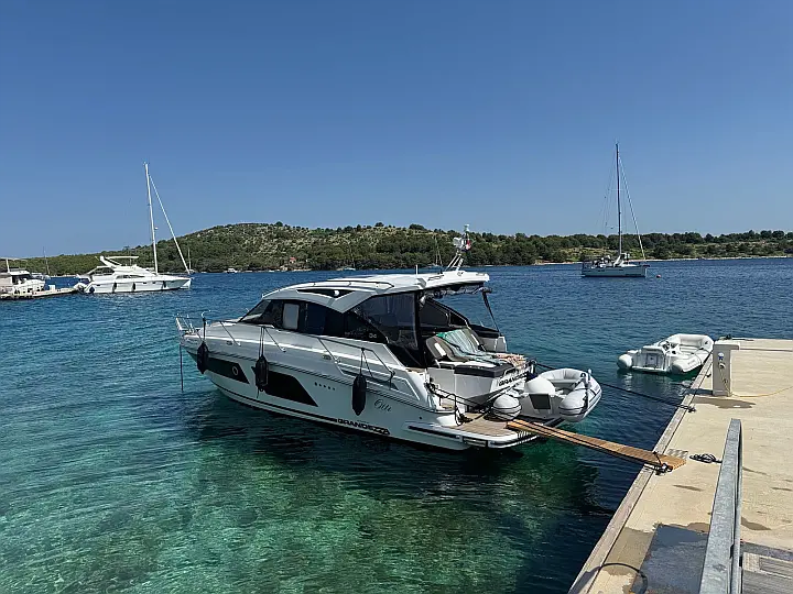 Grandezza 34 OC - side