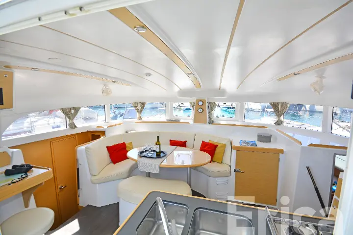 Lagoon 380 S2 - 