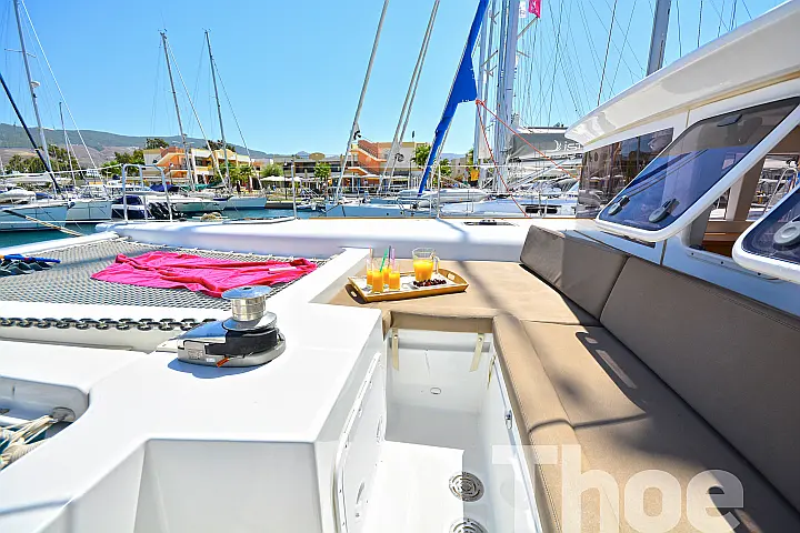 Lagoon 450 Fly A/C & GEN - 