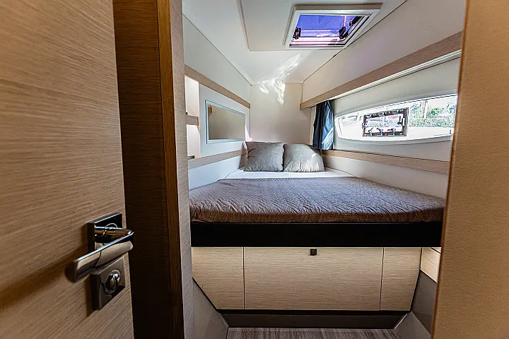 Lucia 40 - 