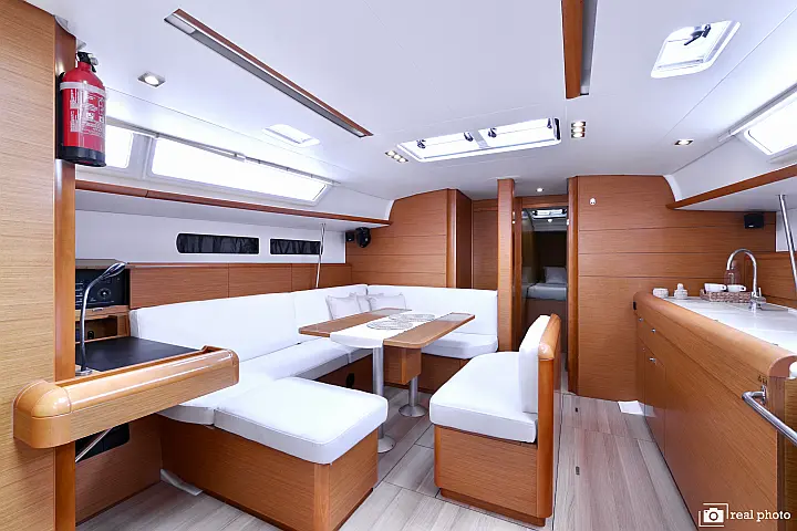 Sun Odyssey 479 - 