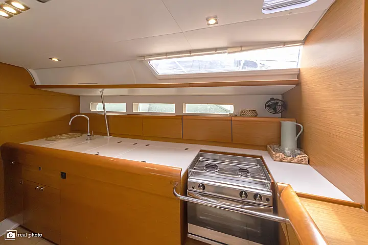 Sun Odyssey 519 - 
