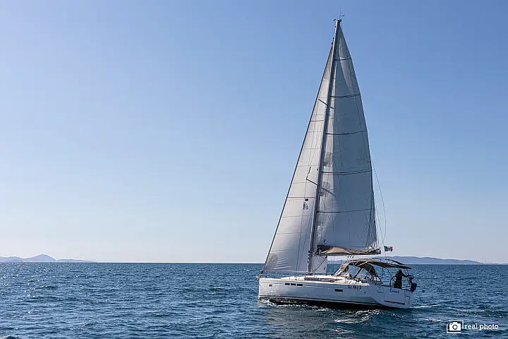 Sun Odyssey 519 - 