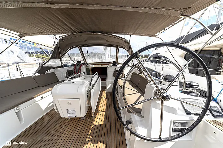 Sun Odyssey 519 - 