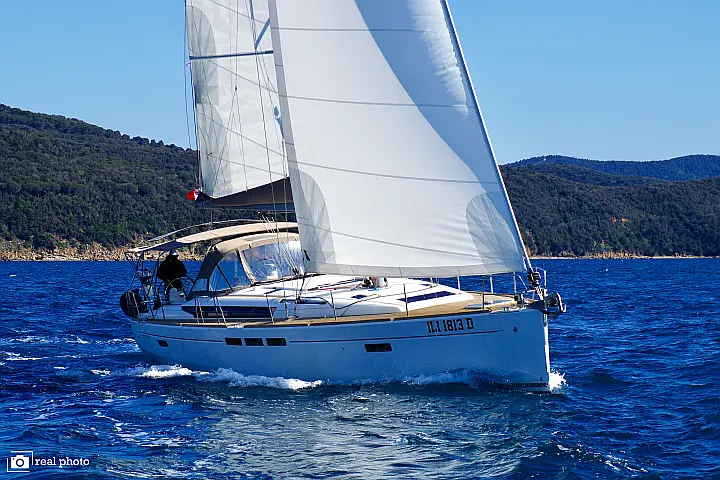 Sun Odyssey 519 - 