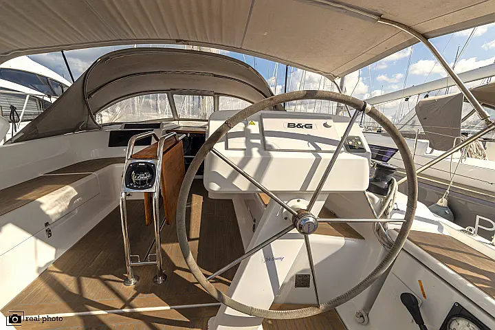 Hanse 458 - 