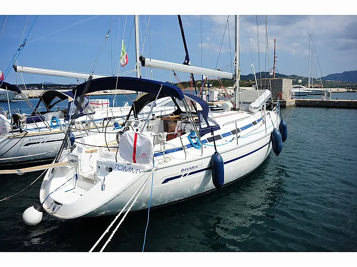 Bavaria 38 - External image