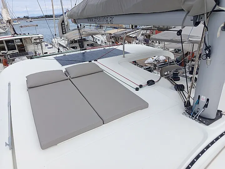 Lagoon 42 - 