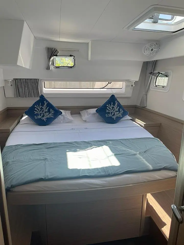 Lagoon 42 - 