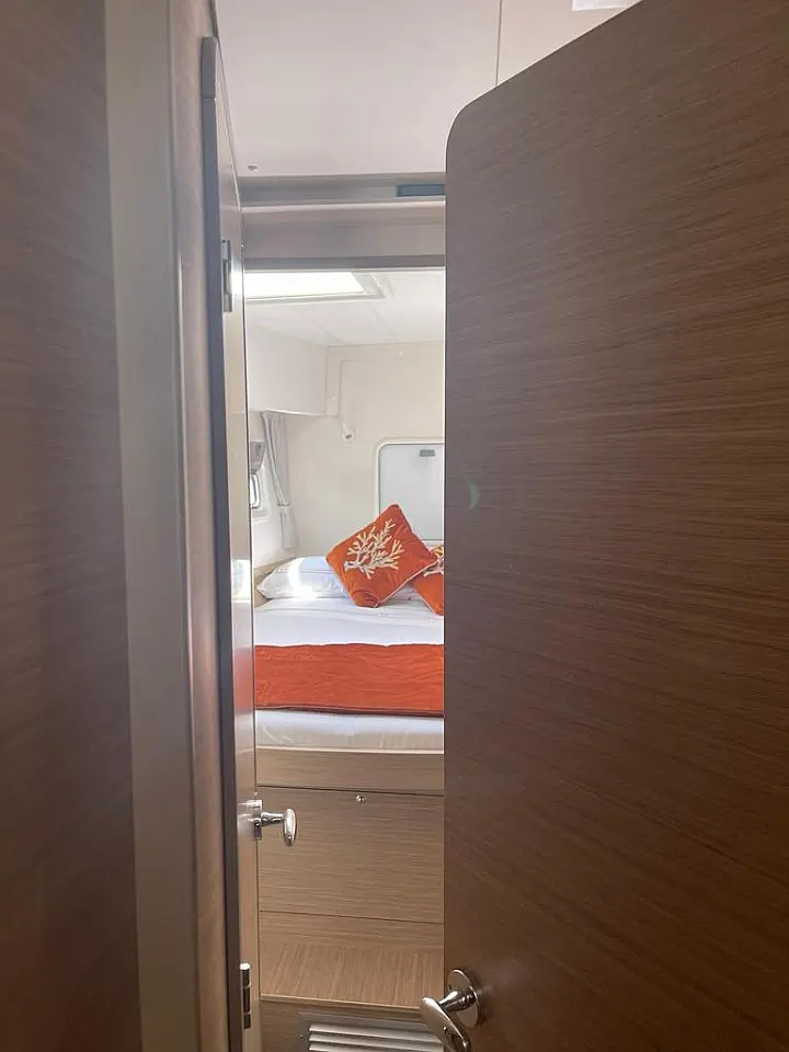 Lagoon 42 - 