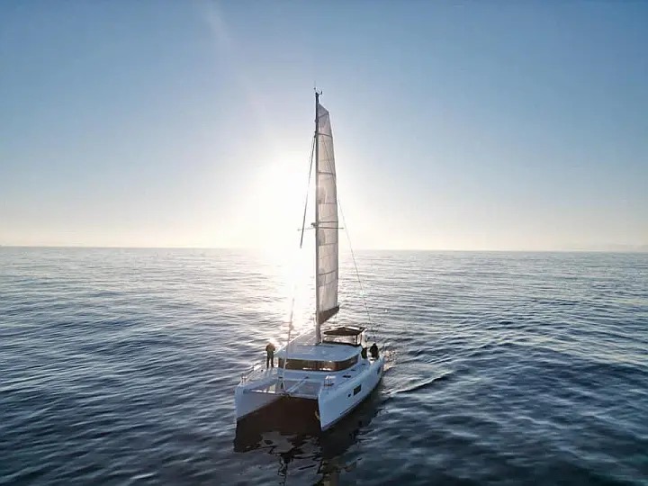 Lagoon 42 - 