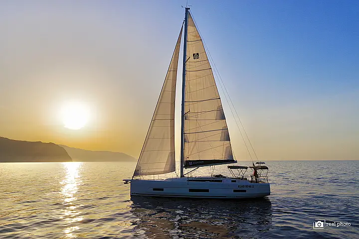 Dufour 470 - 
