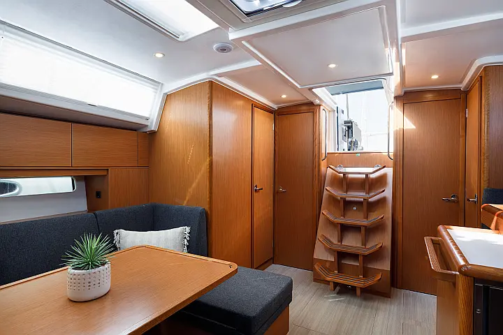 Bavaria C46 - 
