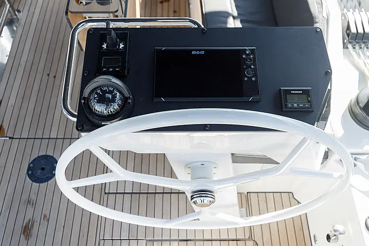 Bavaria C46 - 