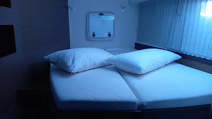 Lagoon 42 - 