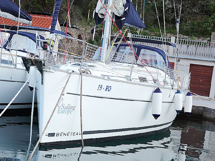 Beneteau Cyclades 39.3 - Exterior (photo taken 2019)