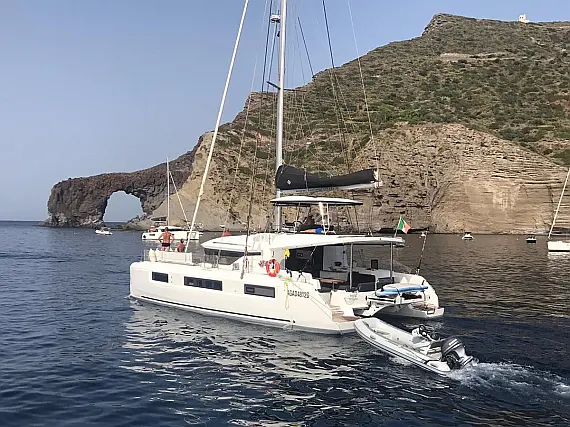Lagoon 50