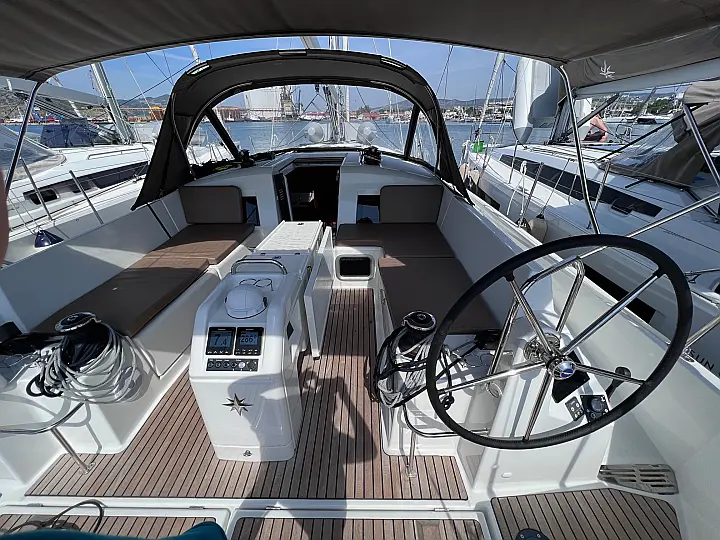 Sun Odyssey 440 - 