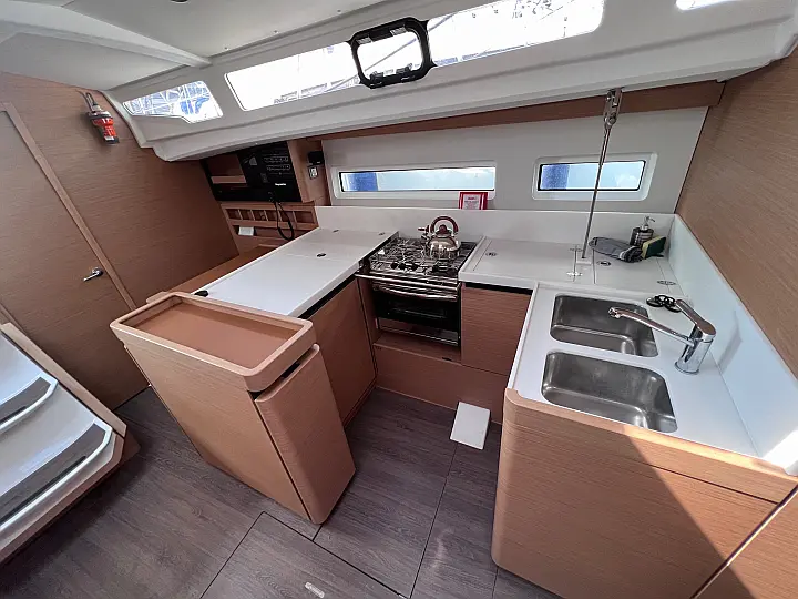 Sun Odyssey 440 - 