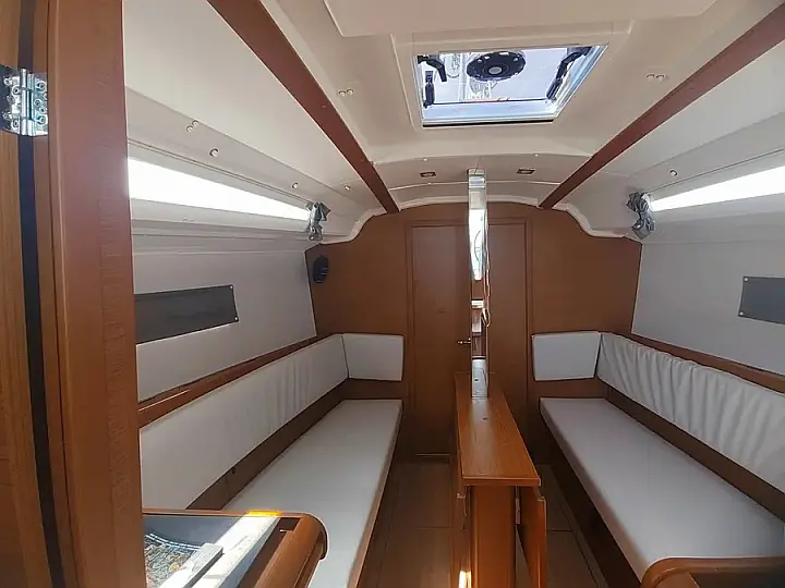 Sun Odyssey 349 - 