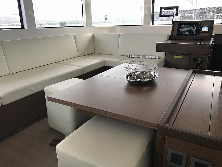 Lagoon 50 - 