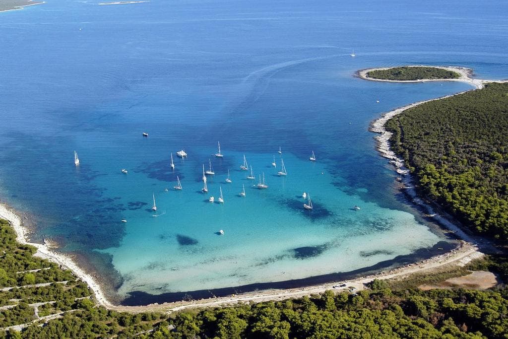 Day 14 Veli Rat (Dugi Otok) – Zadar 21NM 